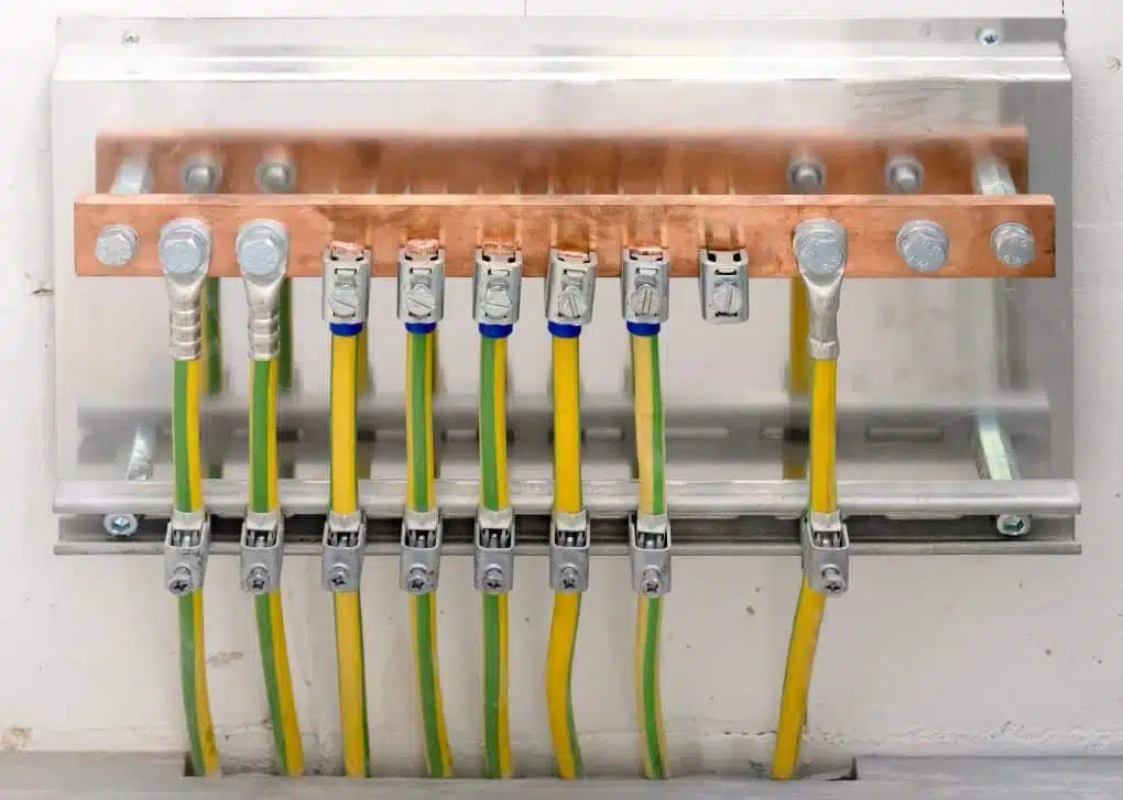 Ilustrasi Kabel Grounding