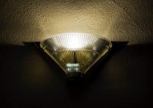 Lampu Dinding