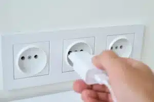 Kabel Dan Stop Kontak