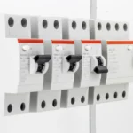 MCB Trip Mengganggu Produksi? Cara Menata Sistem Proteksi Listrik agar Lebih Stabil Jenis MCB